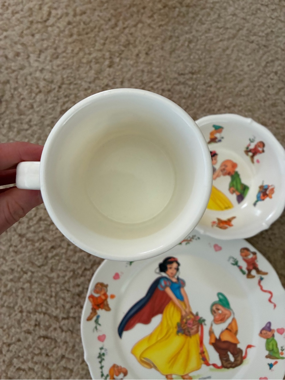 Vintage Snow White & The Seven Dwarfs Children's Dinnerware Set - White - Picture 3 of 3